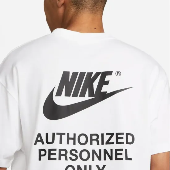 Футболка Nike Sportswear DM6427-100
