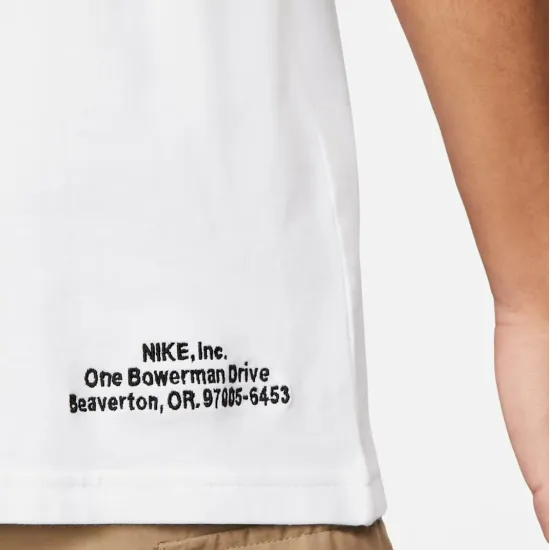 Футболка Nike Sportswear DM6427-100