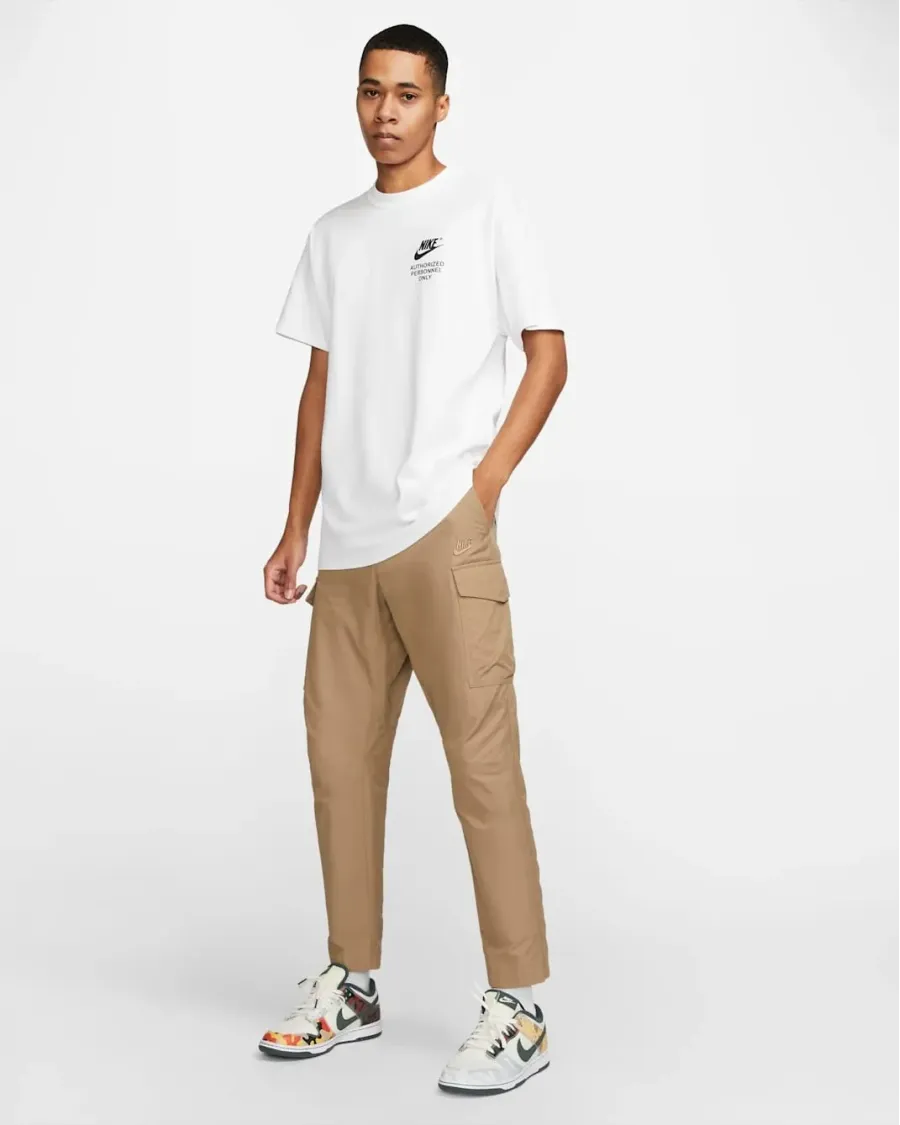 Футболка Nike Sportswear DM6427-100