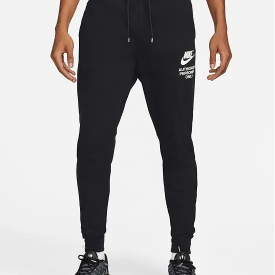 Штани Nike Sportswear Fleece Graphic DM6552-010