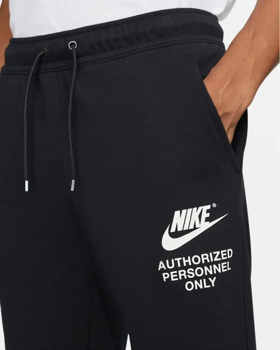 Штани Nike Sportswear Fleece Graphic DM6552-010