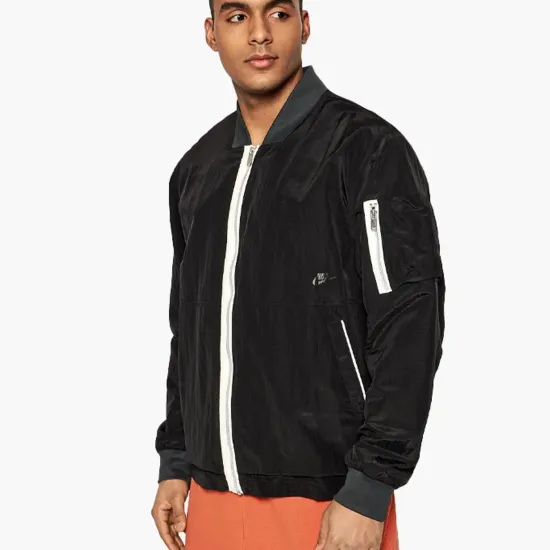 Бомбер Nike Essentials Lined DM6698-010