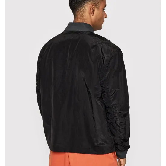 Бомбер Nike Essentials Lined DM6698-010