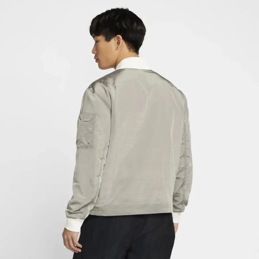 Бомбер Nike Essentials Lined DM6698-104