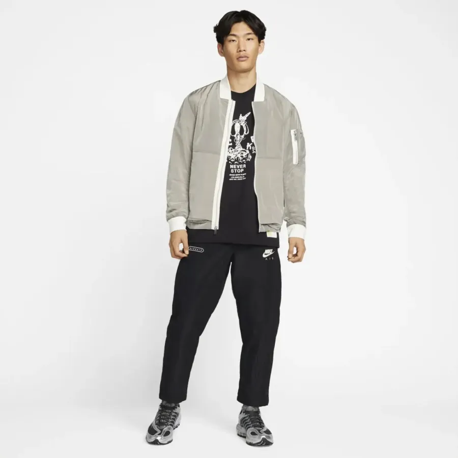 Бомбер Nike Essentials Lined DM6698-104
