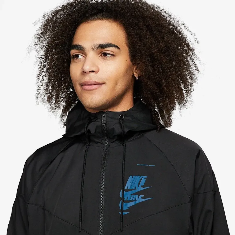 Куртка Nike Sportswear SPE+ Woven Windrunner DM6867-010