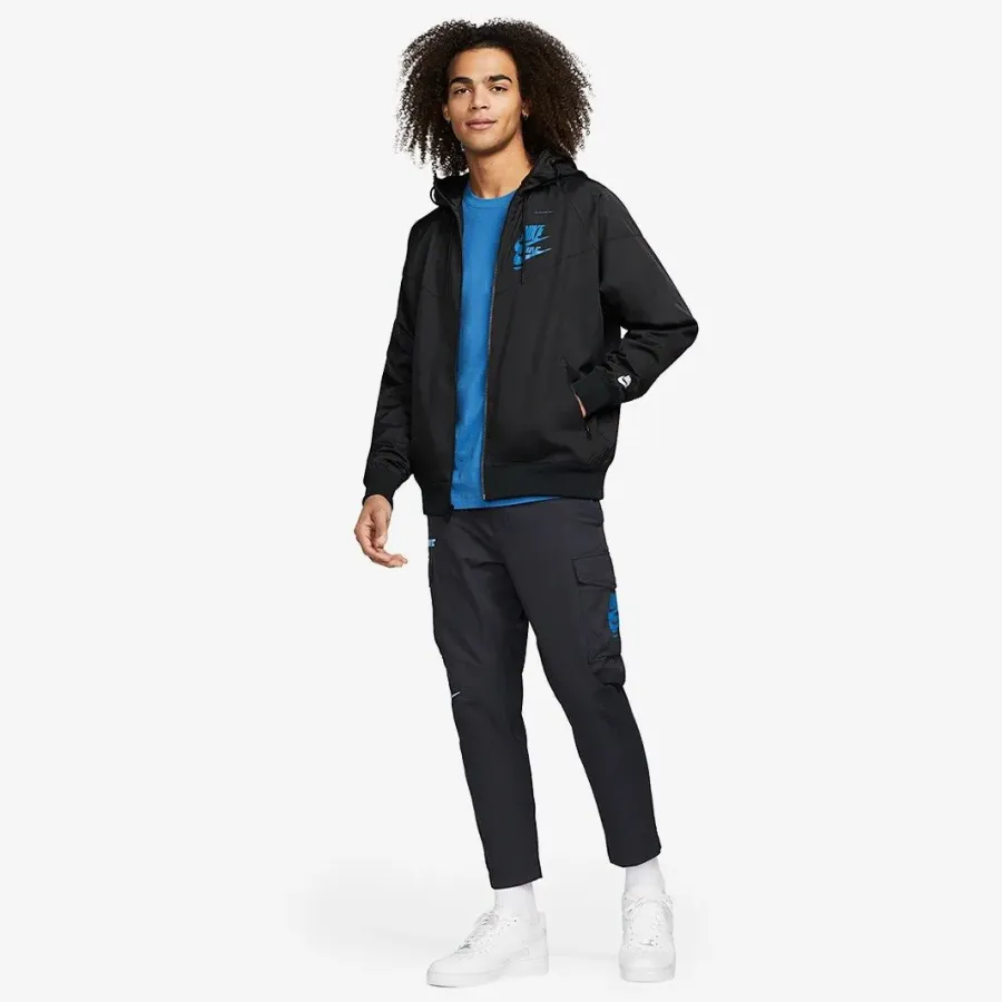 Куртка Nike Sportswear SPE+ Woven Windrunner DM6867-010