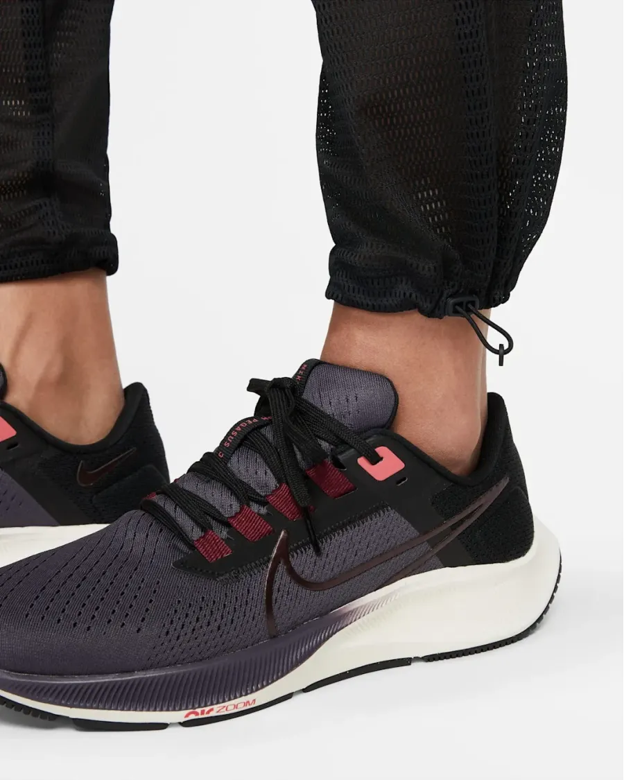 Штани Nike Dri-FIT Swoosh Run Mid-Rise Mesh DM7771-010
