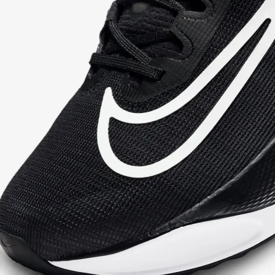 Кросівки Nike Zoom Fly 5 DM8968-001