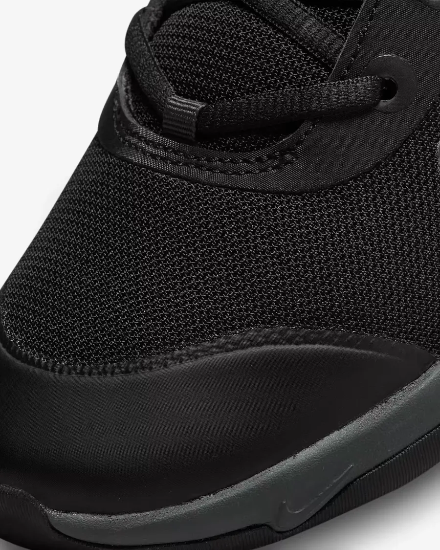 Кросівки Nike Omni Multi-Court DM9026-001