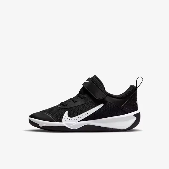 Кросівки Nike Omni Multi-Court DM9026-002