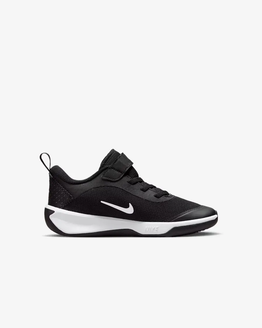 Кросівки Nike Omni Multi-Court DM9026-002
