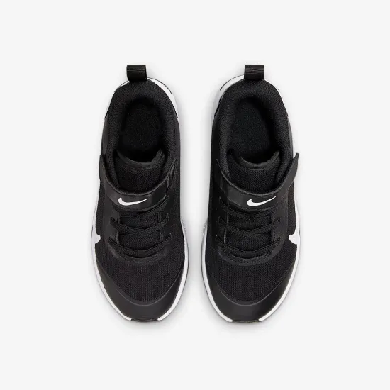 Кросівки Nike Omni Multi-Court DM9026-002