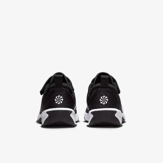 Кросівки Nike Omni Multi-Court DM9026-002
