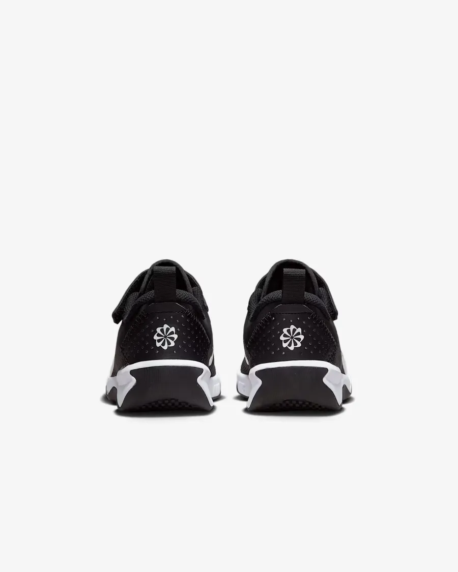 Кросівки Nike Omni Multi-Court DM9026-002