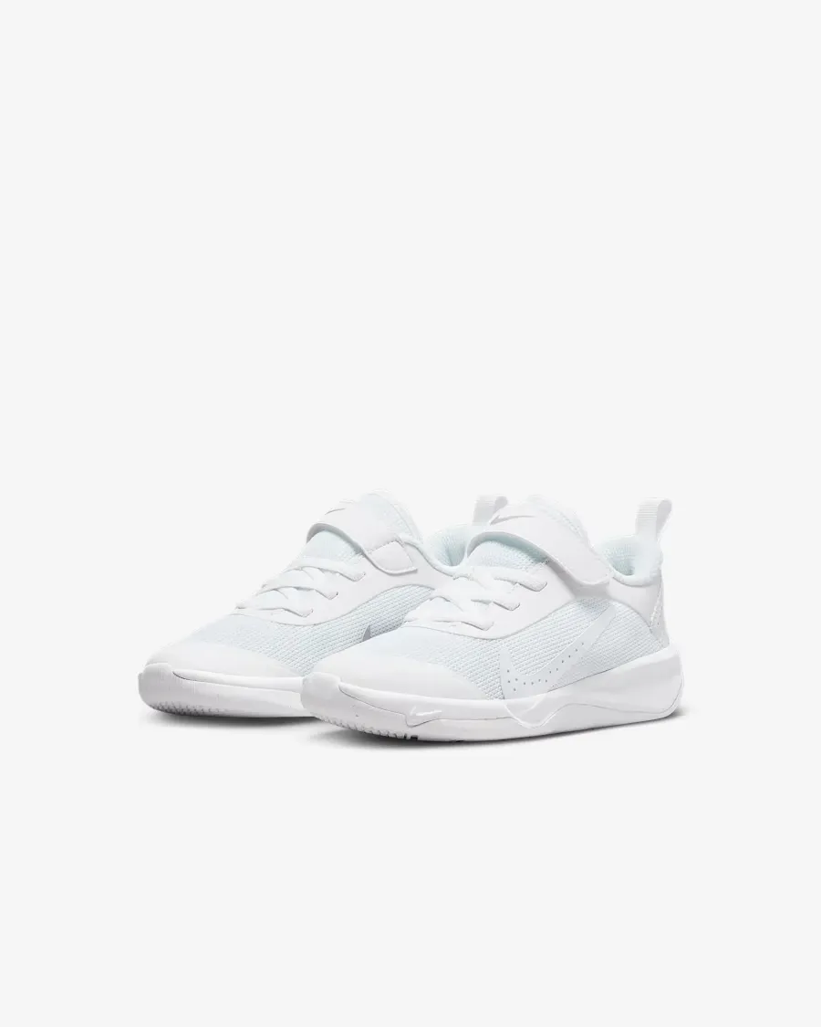 Кросівки Nike Omni Multi-Court DM9026-100