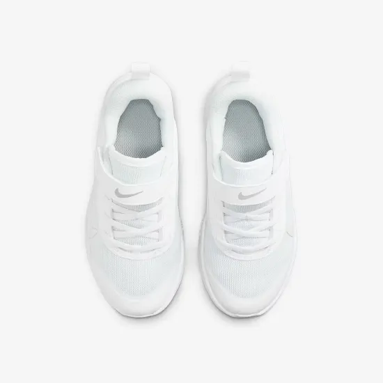 Кросівки Nike Omni Multi-Court DM9026-100