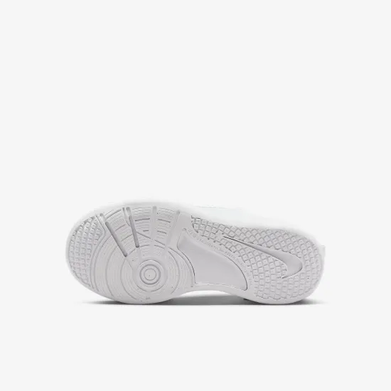 Кросівки Nike Omni Multi-Court DM9026-100