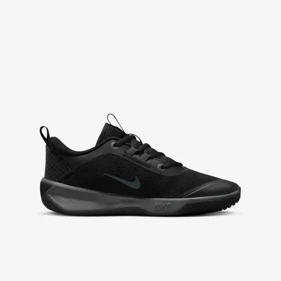 Кросівки Nike Omni Multi-Court DM9027-001