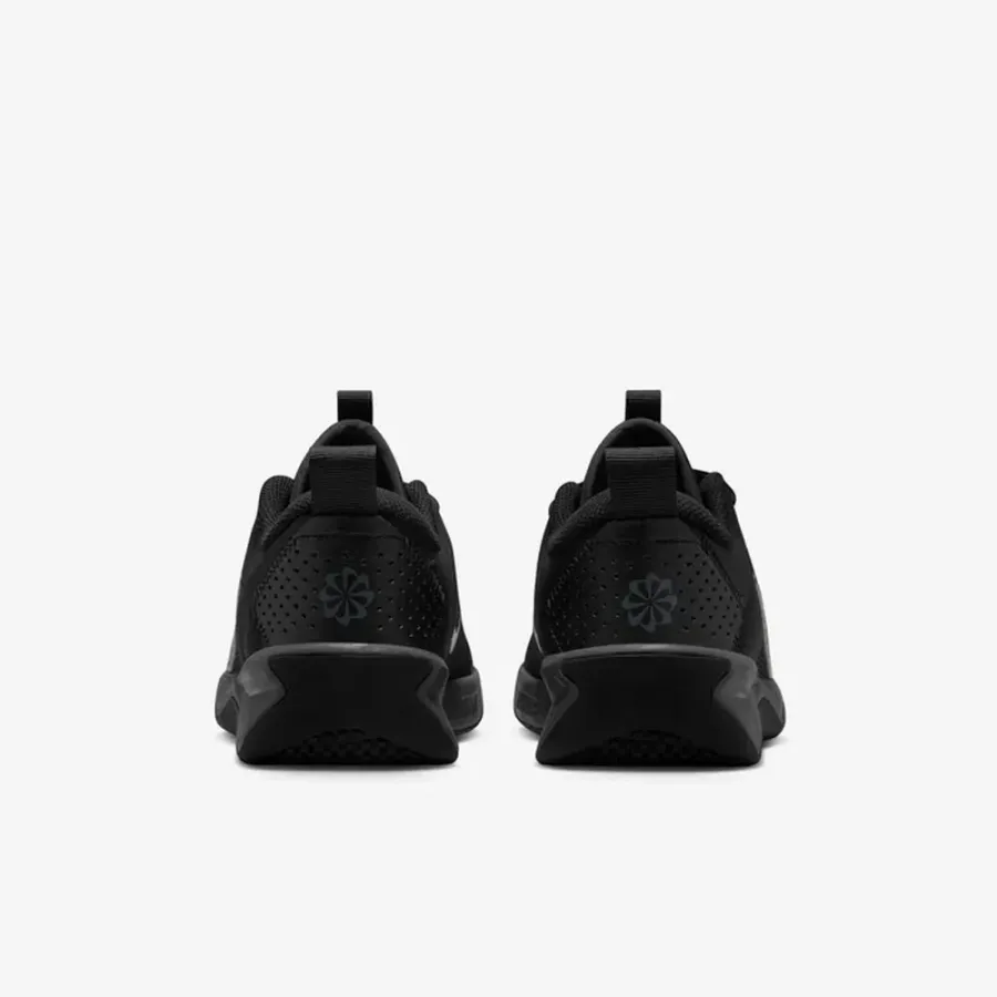 Кросівки Nike Omni Multi-Court DM9027-001
