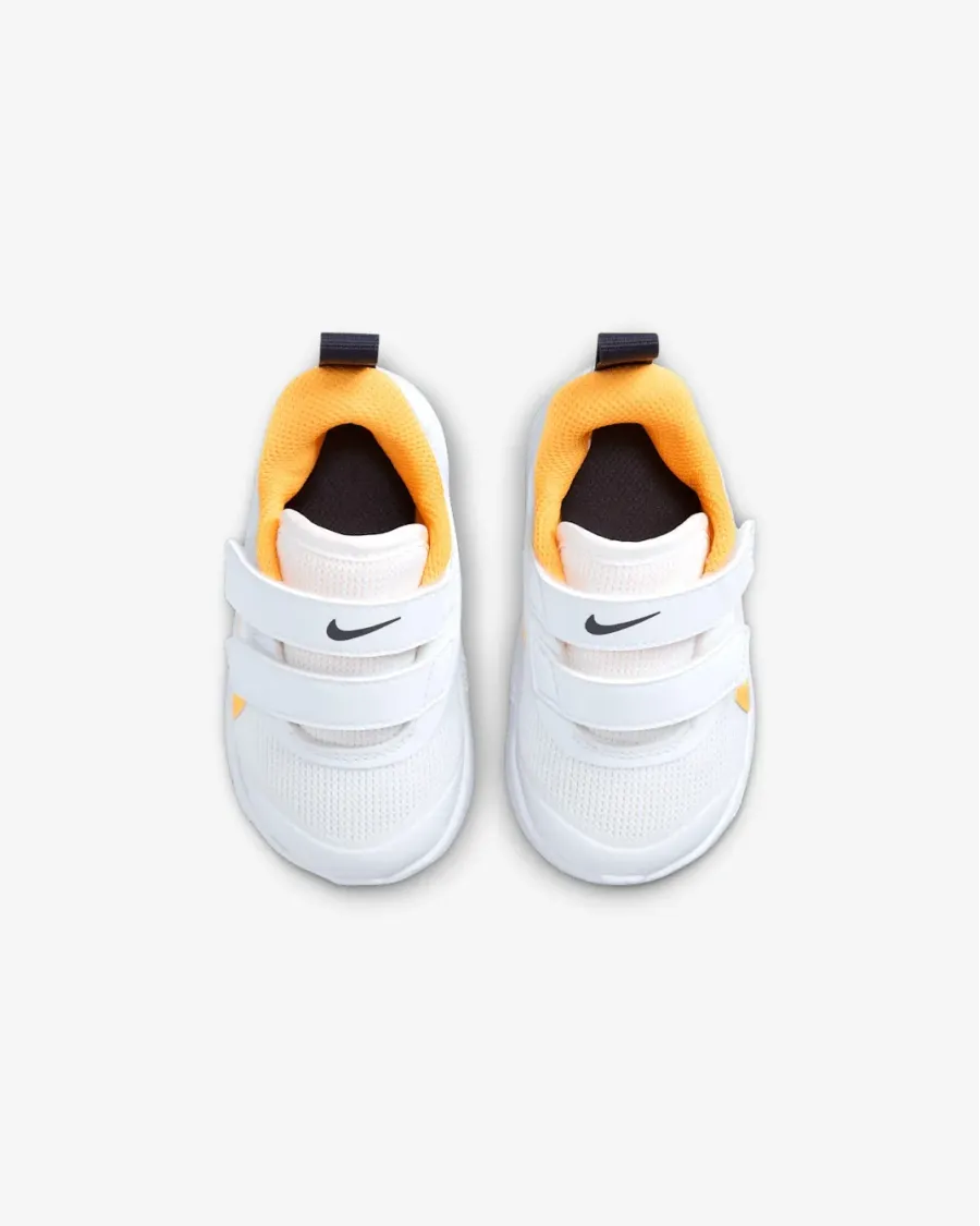 Кросівки Nike Omni Multi-Court DM9028-102