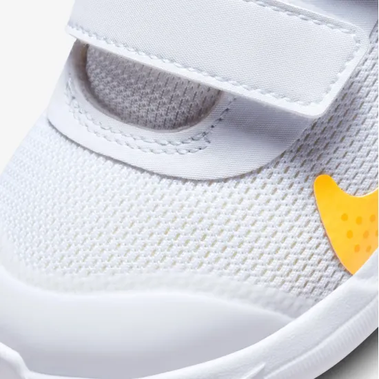 Кросівки Nike Omni Multi-Court DM9028-102