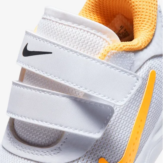 Кросівки Nike Omni Multi-Court DM9028-102