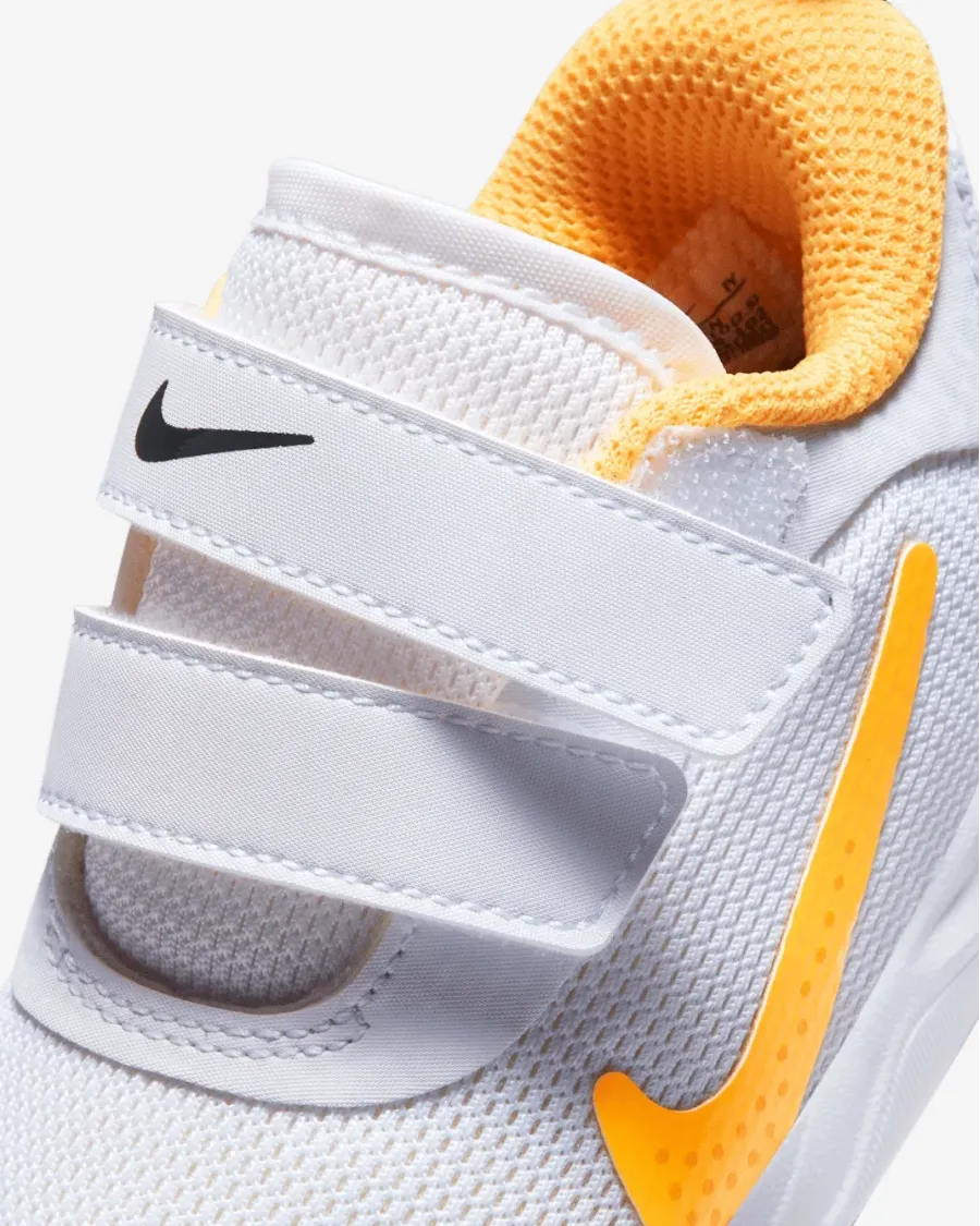 Кросівки Nike Omni Multi-Court DM9028-102