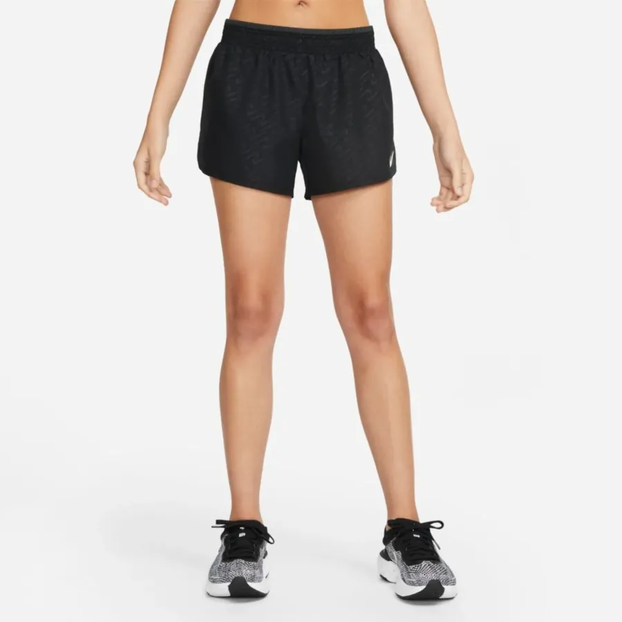 Футболка Nike Swift DM9136-010
