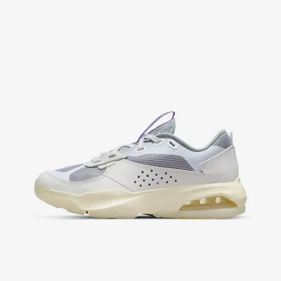 Кросівки Nike Air Jordan Air 200E DM9677-110