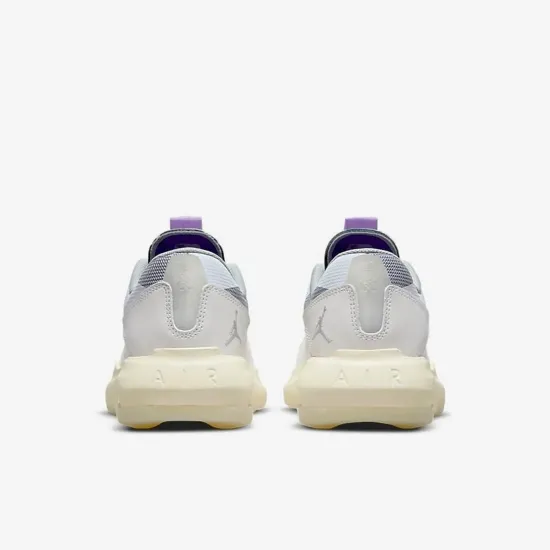 Кросівки Nike Air Jordan Air 200E DM9677-110