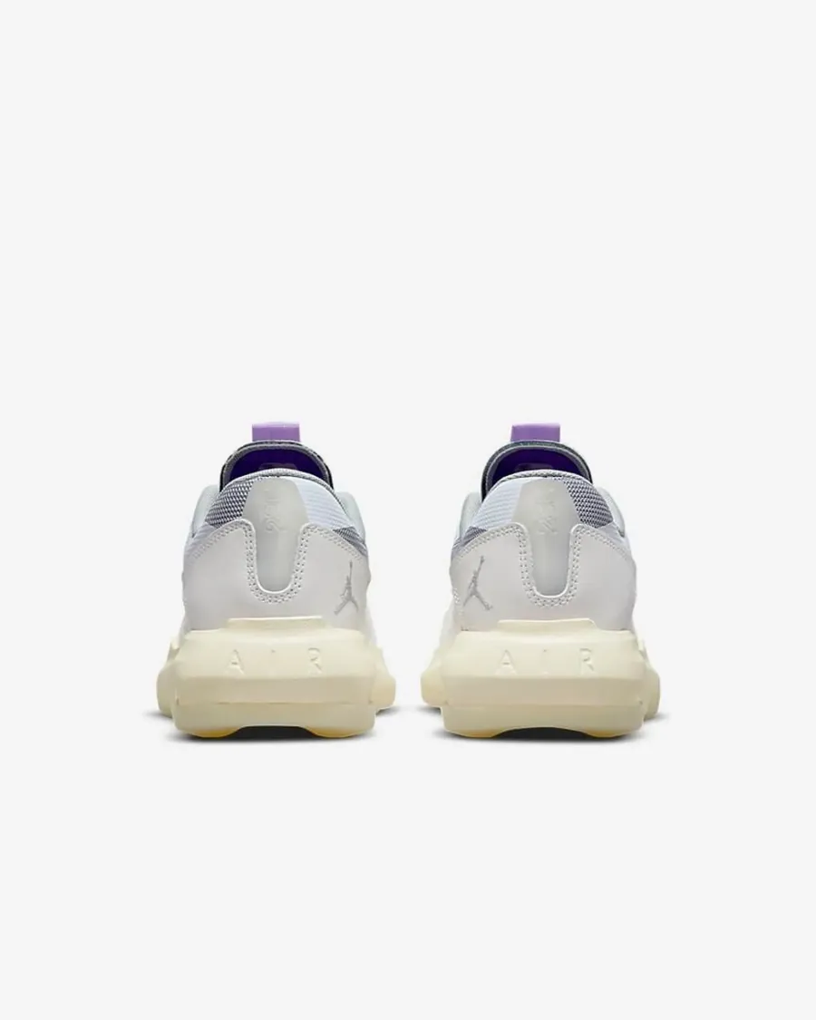 Кросівки Nike Air Jordan Air 200E DM9677-110