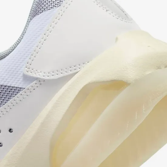 Кросівки Nike Air Jordan Air 200E DM9677-110