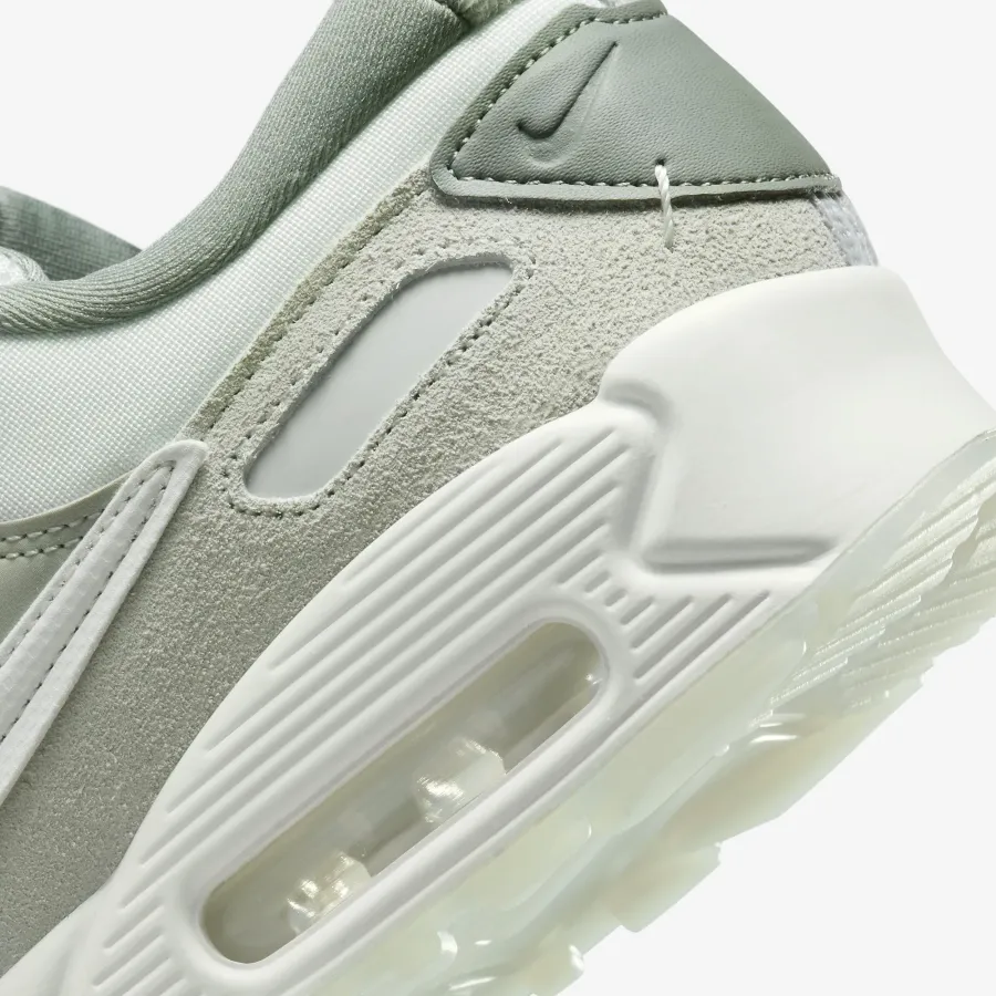 Кросівки Nike Air Max 90 Futura DM9922-105