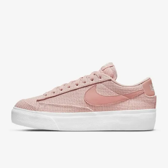 Кросівки Nike Blazer Low Platform Essential DN0744-600