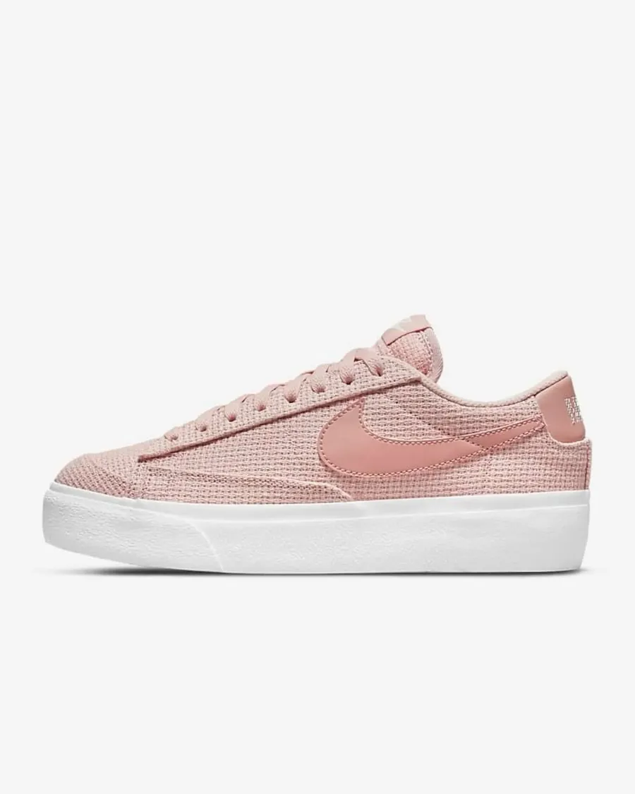 Кросівки Nike Blazer Low Platform Essential DN0744-600