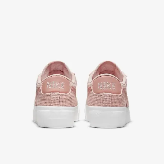 Кросівки Nike Blazer Low Platform Essential DN0744-600