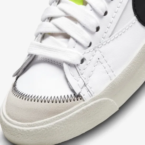 Кросівки Nike Blazer Low 77 Jumbo DN2158-101