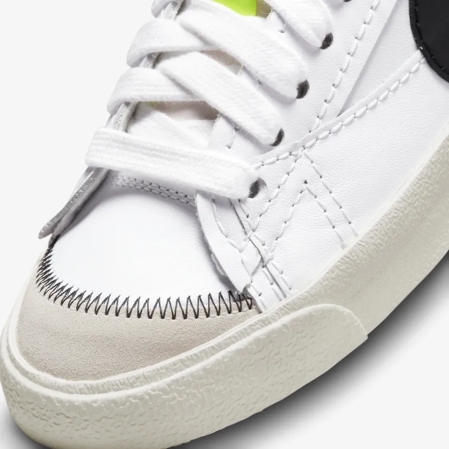 Кросівки Nike Blazer Low 77 Jumbo DN2158-101