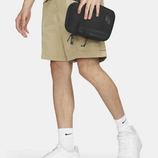 Сумка Nike Elemental Premium DN2557-010