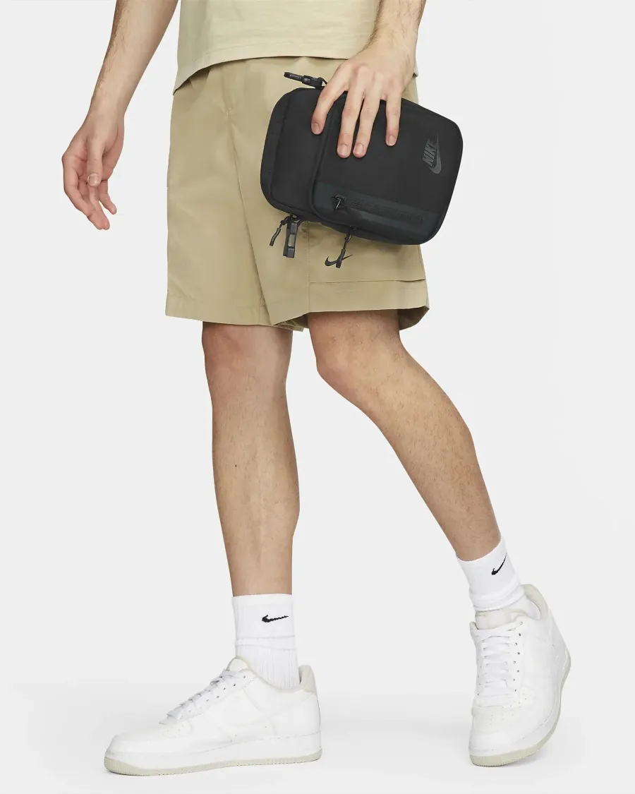 Сумка Nike Elemental Premium DN2557-010