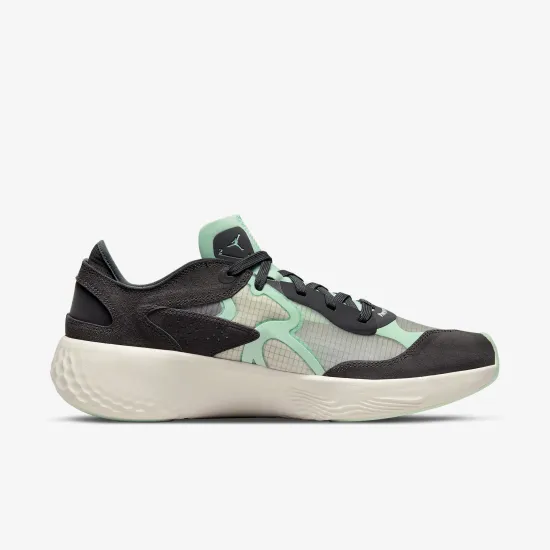 Кросівки Nike Air Jordan Delta 3 Low DN2647-100