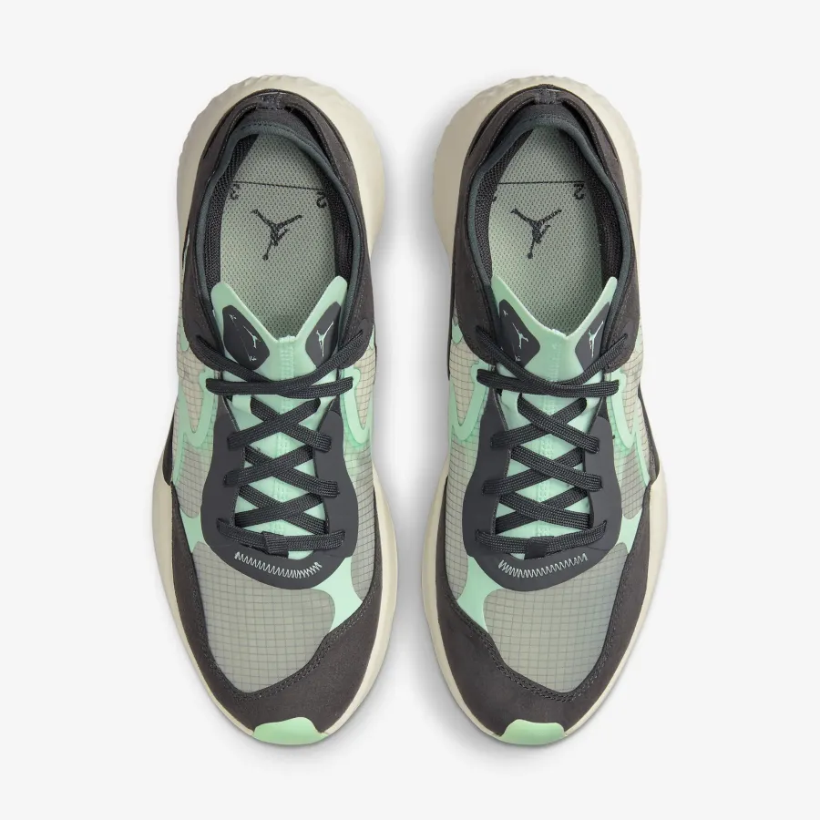 Кросівки Nike Air Jordan Delta 3 Low DN2647-100