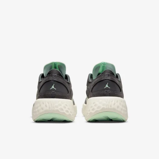 Кросівки Nike Air Jordan Delta 3 Low DN2647-100