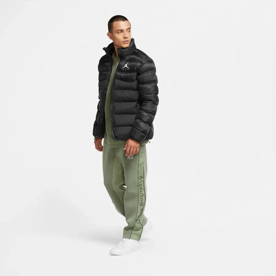 Куртка Nike Air Jordan Jumpman Puffer DN3401-010