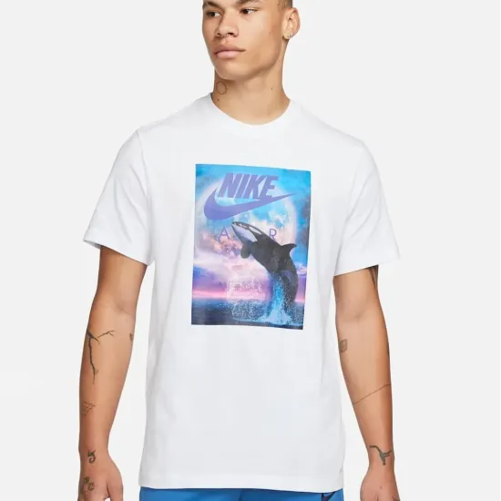 Футболка Nike Sportswear DN5196-100
