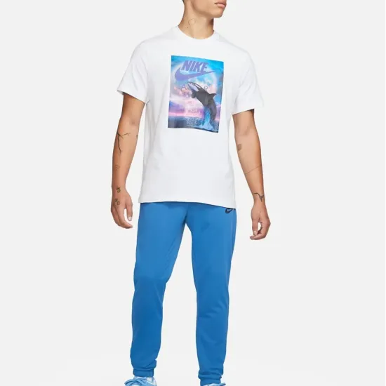 Футболка Nike Sportswear DN5196-100