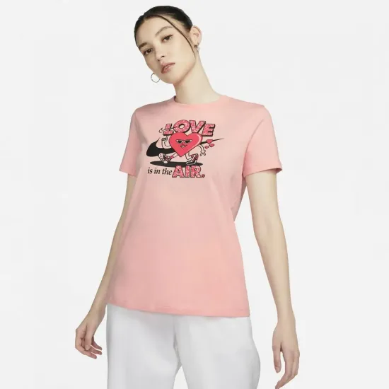 Футболка Nike Sportswear Valentine's Day Short-Sleeve DN5878-697