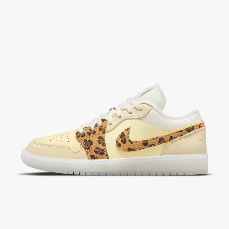 Кросівки Nike Air Jordan 1 Low SNKRS Day DN6998-700