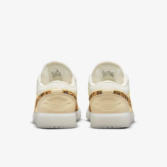 Кросівки Nike Air Jordan 1 Low SNKRS Day DN6998-700